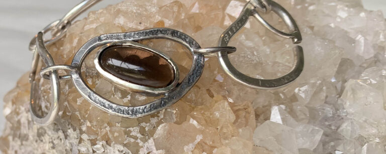 Rookkwarts in je sieraad
