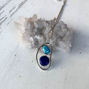 Edelsteen combinatie van lapis lazuli met turkoois