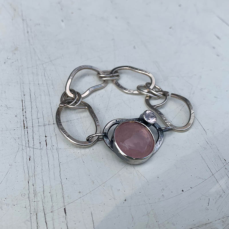schakelarmband met rozenkwarts