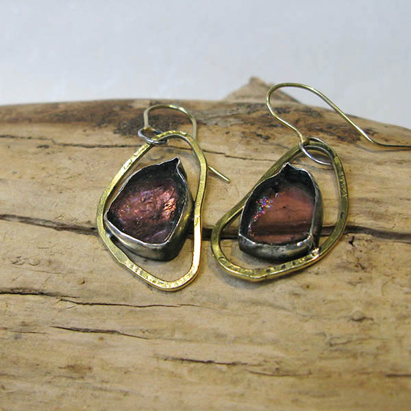 oorbellen met een edelsteen, watermeloentoermalijn