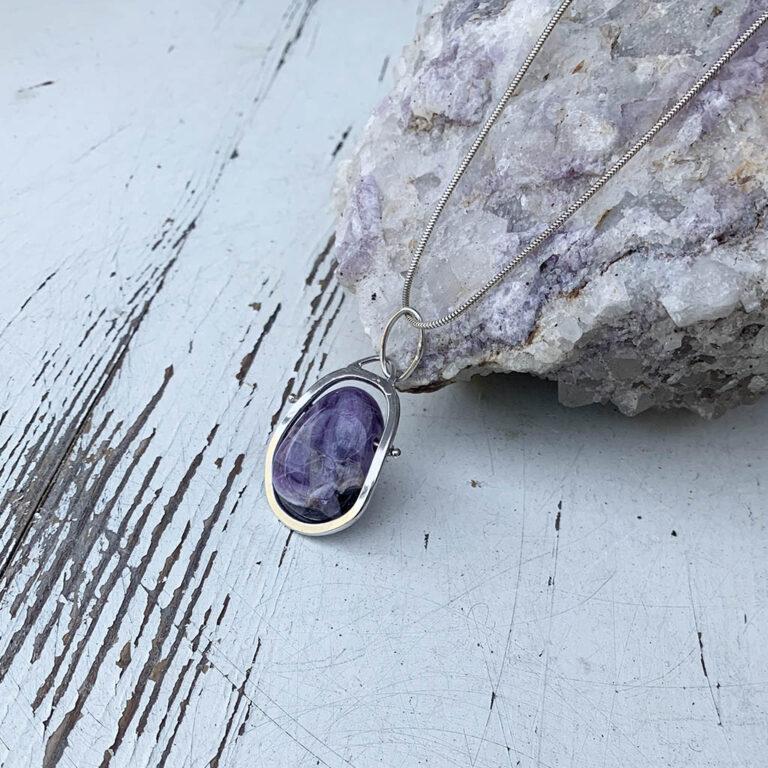 Amethist in je hanger