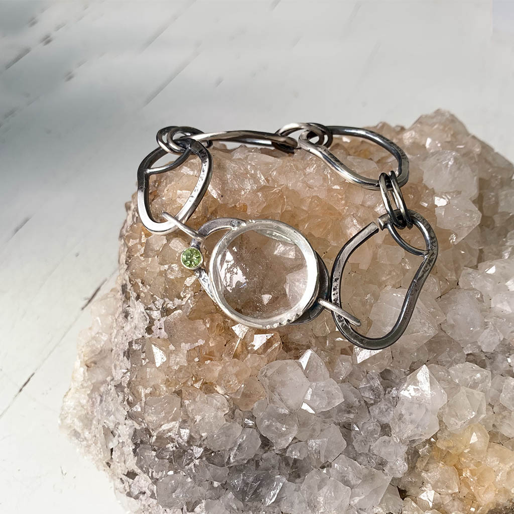 Zilveren armband met edelstenen