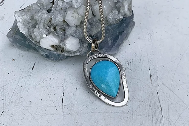 turkoois in je hanger